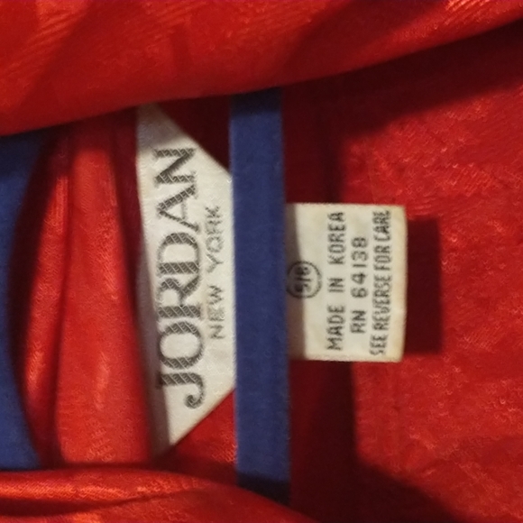 Liz Jordan woman's size 5/6 blouse button down w vertical pleat/ twist neck VTG - Picture 2 of 12